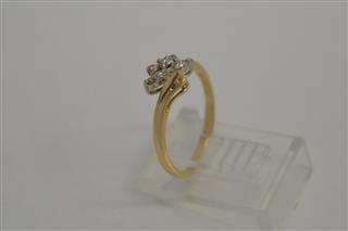 Diamond Fashion Ring 7 Diamonds .07ctw 14K Yellow Gold 1.5g Sz:5